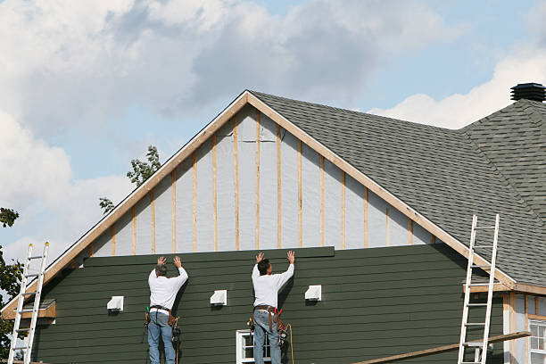 Professional Siding Repair technician working in Franktown, VA